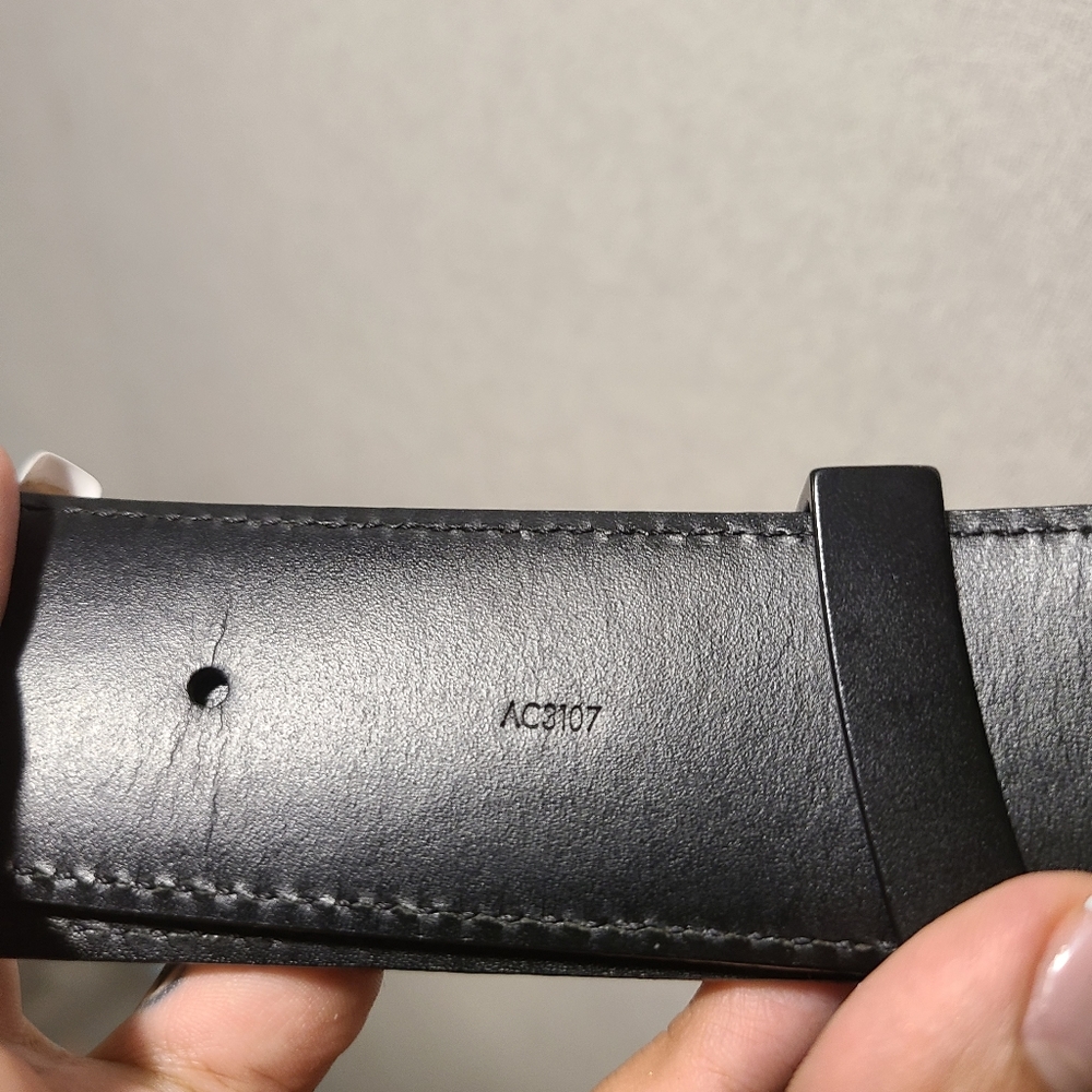 Louis Vuitton belt